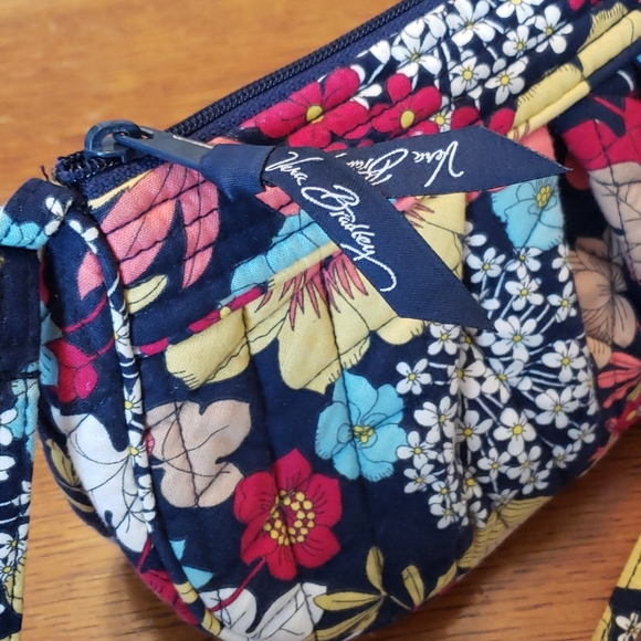 Vera Bradley Small Quilted Purse - Picture 3 of 6